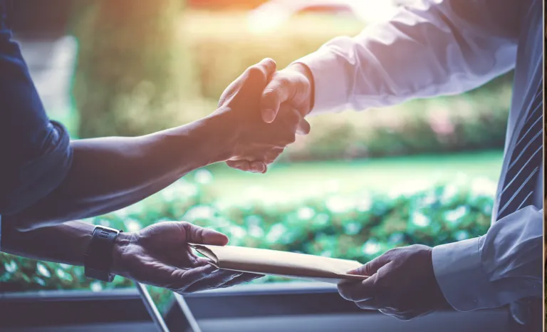 Banco Azteca cambia la forma de prestar en México